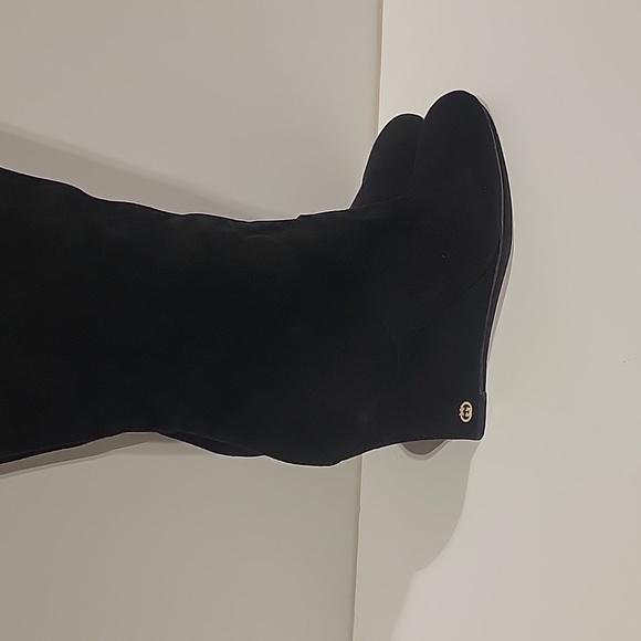 Black suede Gucci boots - Picture 4 of 6